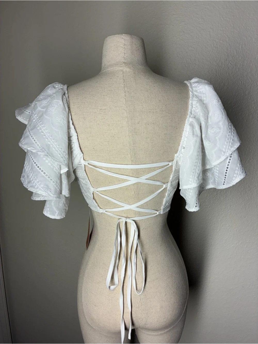 NWT SHEIN White Eyelet Crop Top with Flutter Sleeves, size 6